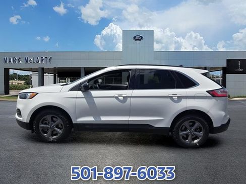 Certified 2022 Ford Edge SEL w/ Sport Appearance Package AWD/4WD image 2