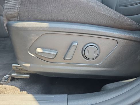 Used 2023 Hyundai Santa Cruz SEL Premium image 14