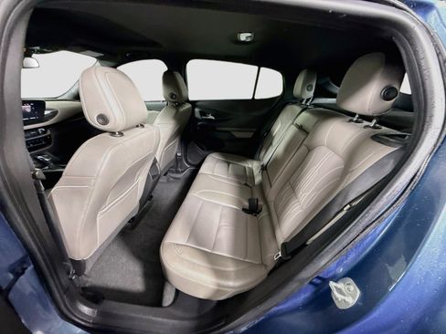 Used 2025 Buick Envista Avenir FWD image 25