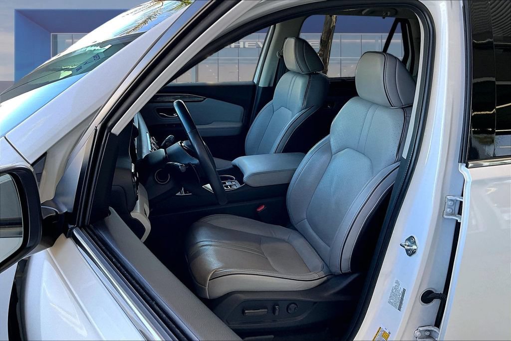 Used 2024 Honda Pilot Elite image 16