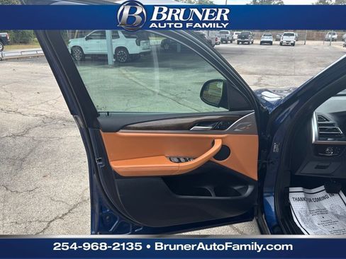 Used 2023 BMW X3 sDrive30i w/ Convenience Package image 10