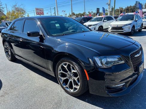 Used 2018 Chrysler 300 S w/ S Model Appearance Package image 3