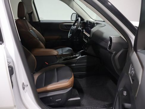 Used 2025 Ford Bronco Sport Outer Banks w/ Outer Banks Tech Package+ image 22