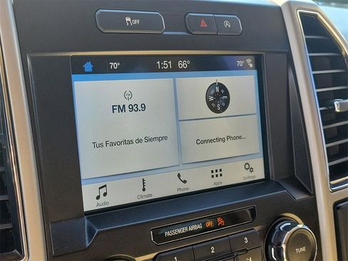 Used 2017 Ford F150 Lariat image 28