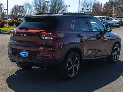 Used 2023 Chevrolet TrailBlazer RS w/ Technology Package image 7