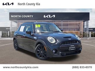 Used 2020 MINI Cooper S w/ Premium Package FWD video 1