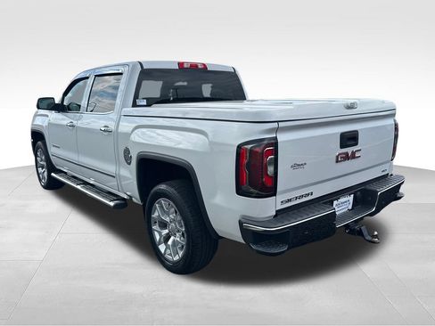 Used 2018 GMC Sierra 1500 SLT w/ SLT Premium Package AWD/4WD image 3