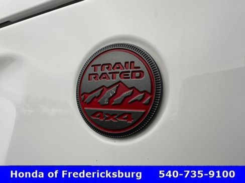 Used 2021 Jeep Wrangler Rubicon w/ LED Lighting Group image 12