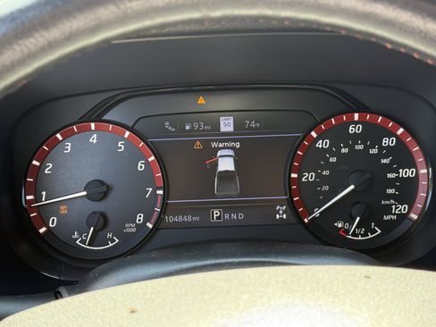 Used 2022 Nissan Frontier PRO-4X AWD/4WD image 18