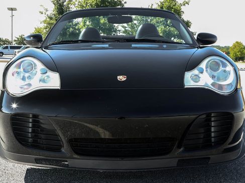 Used 2004 Porsche 911 Turbo AWD/4WD image 11