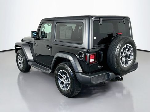 Used 2024 Jeep Wrangler Sport AWD/4WD image 5
