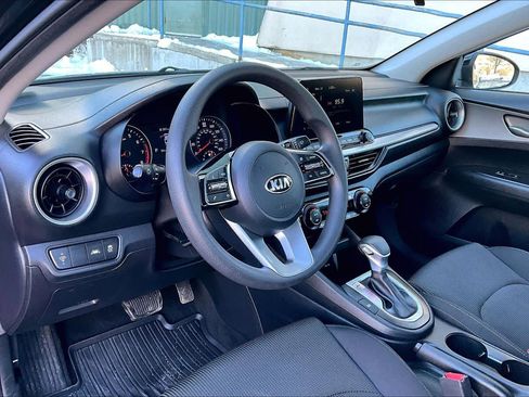 Used 2019 Kia Forte Sedan image 16