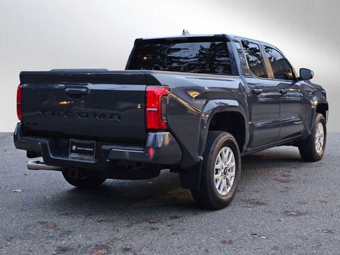 Used 2024 Toyota Tacoma SR5 image 3