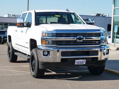 Used 2015 Chevrolet Silverado 2500 LTZ w/ LTZ Plus Package AWD/4WD image 24