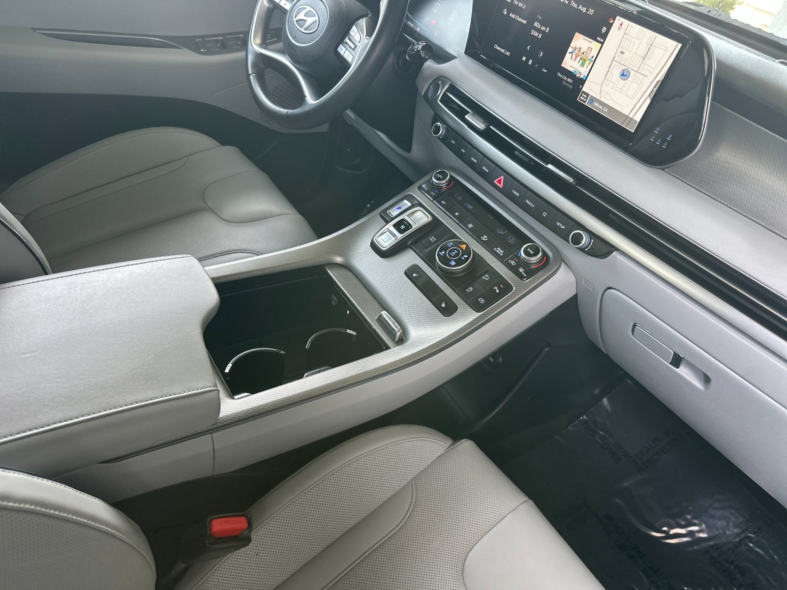 Used 2024 Hyundai Palisade SEL AWD/4WD image 16