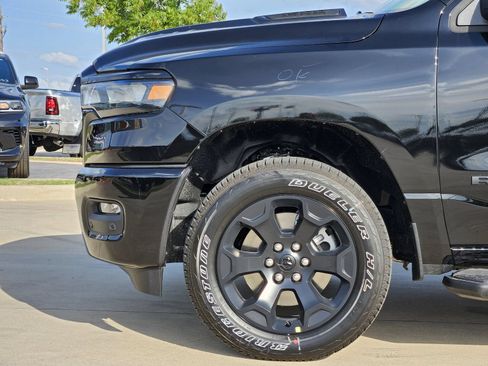 New 2026 RAM 1500 Express AWD/4WD image 11