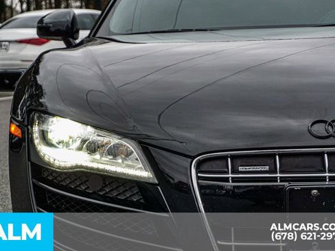 Used 2011 Audi R8 V10 image 12