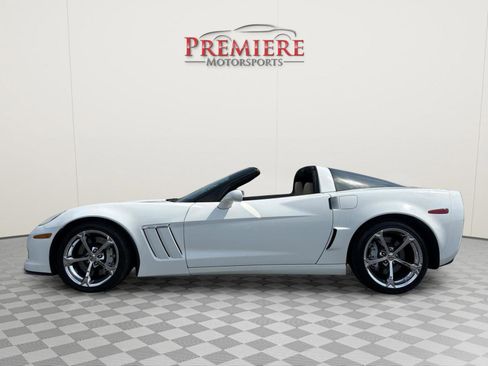 Used 2012 Chevrolet Corvette Grand Sport w/ 3LT Preferred Equipment Group RWD image 4