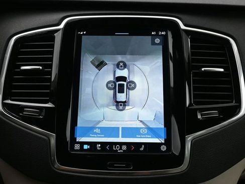 Used 2023 Volvo XC90 B6 Plus w/ Protection Package Premier AWD/4WD image 21
