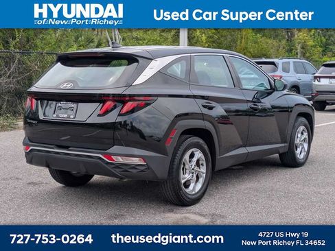 Certified 2024 Hyundai Tucson SE FWD image 5