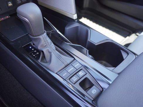 Certified 2026 Toyota Camry SE w/ Convenience Package FWD image 19