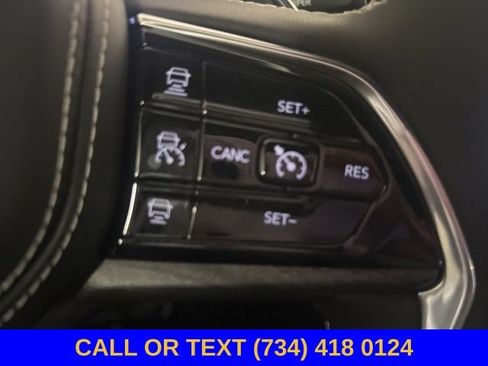 Used 2023 Jeep Grand Cherokee L Overland AWD/4WD image 37