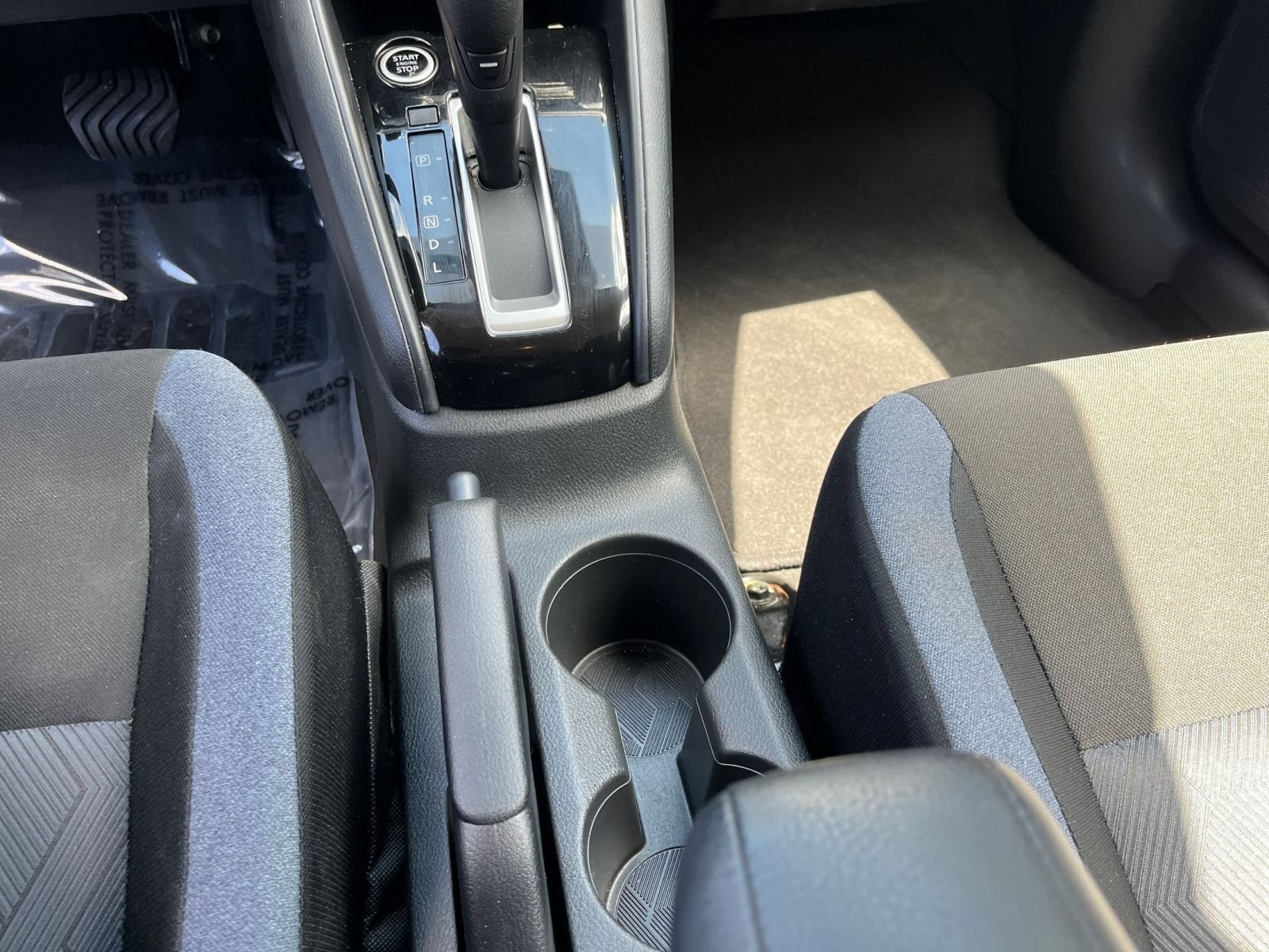 Used 2025 Nissan Versa SV FWD image 42