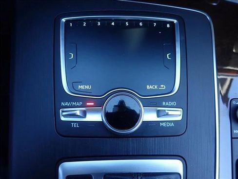 Used 2018 Audi Q5 2.0T Premium Plus image 24