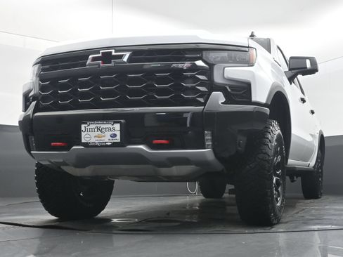 Used 2024 Chevrolet Silverado 1500 ZR2 w/ Technology Package AWD/4WD image 24
