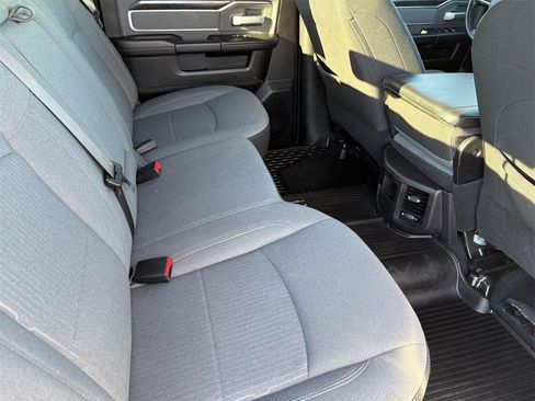 Used 2019 RAM 2500 Big Horn image 13