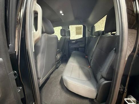 Used 2020 Chevrolet Silverado 1500 Custom w/ Custom Convenience Package RWD image 15
