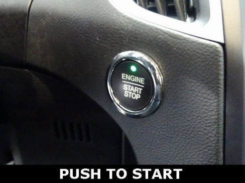 Used 2022 Ford Edge ST w/ Equipment Group 401A image 9