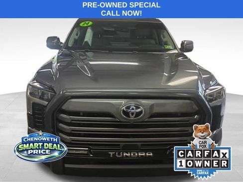 Used 2024 Toyota Tundra Limited AWD/4WD image 5