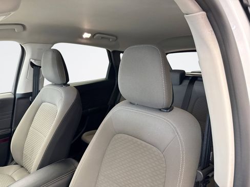 Used 2022 Ford Escape SE w/ Cold Weather Package image 10