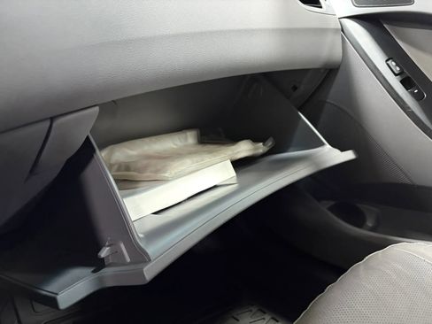 Used 2014 Hyundai Elantra Limited FWD image 41