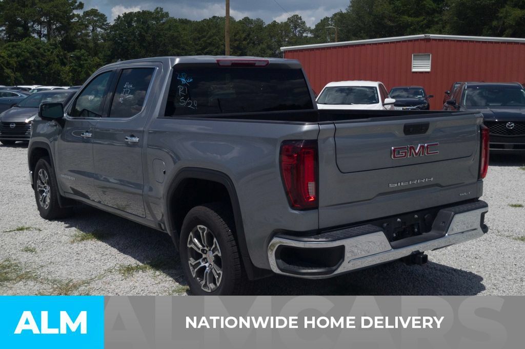 Used 2025 GMC Sierra 1500 SLT RWD image 4