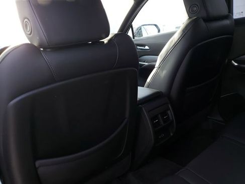 Certified 2022 Cadillac XT4 Premium Luxury w/ Safety Alert Package image 31