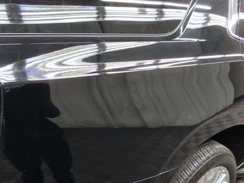 Used 2024 Chevrolet Tahoe LT image 35