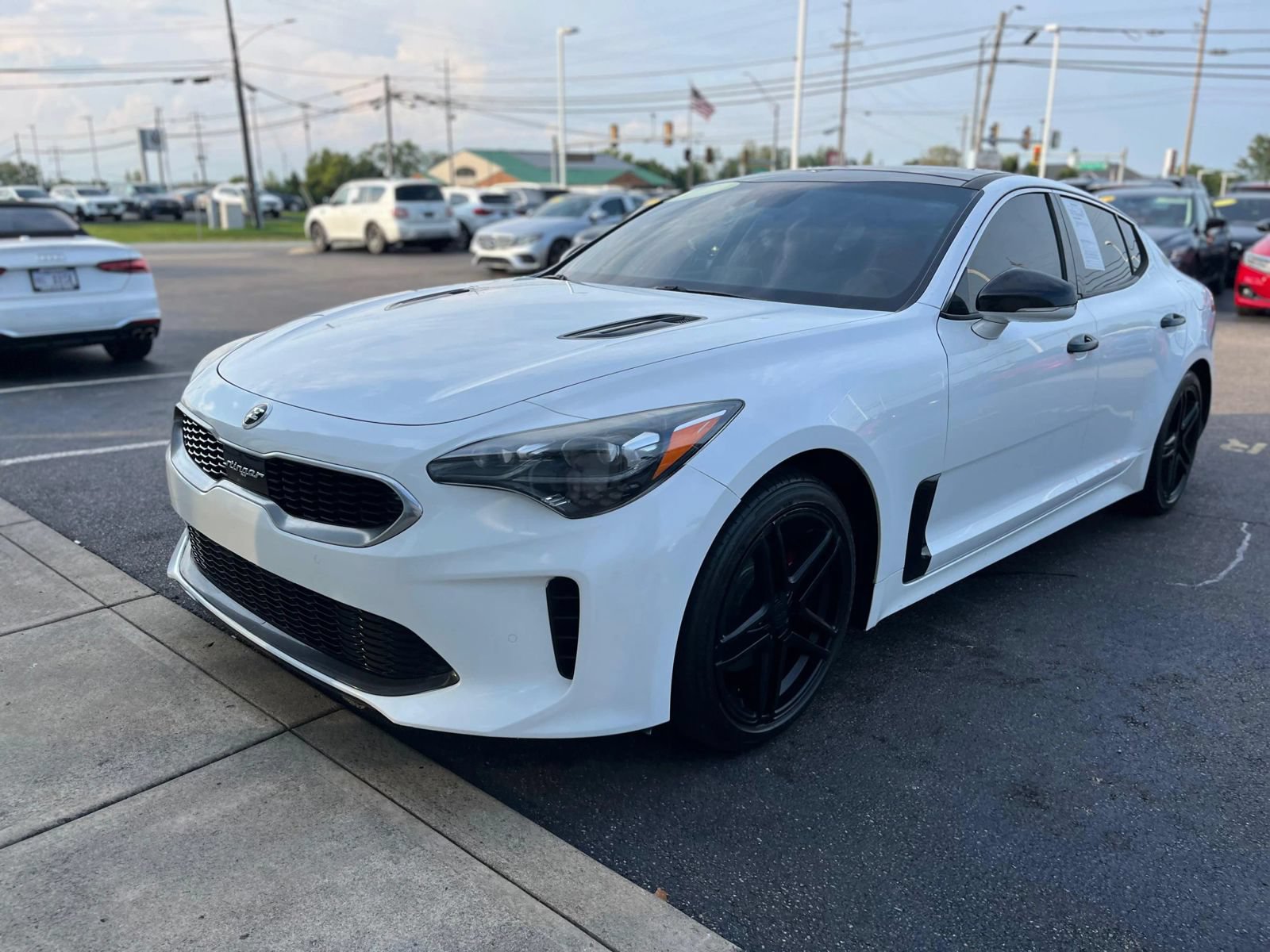 Used 2018 Kia Stinger Premium RWD image 8