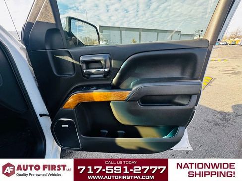 Used 2018 Chevrolet Silverado 1500 LTZ w/ Texas Edition image 23
