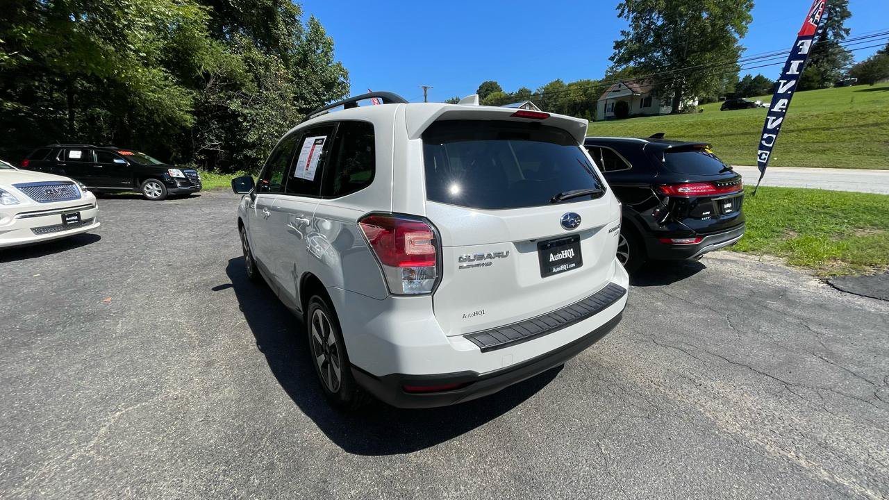 Used 2017 Subaru Forester 2.5i Premium AWD/4WD image 6