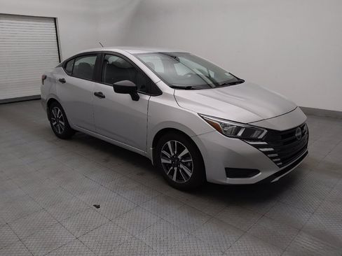 Used 2024 Nissan Versa S w/ S Plus Package FWD image 11
