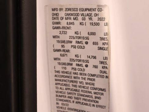 Certified 2022 Ford F550 2WD Regular Cab Super Duty image 40