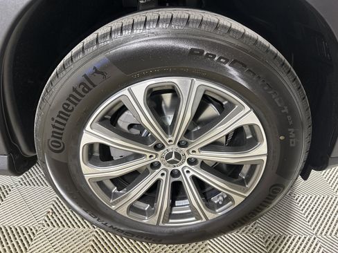 Used 2026 Mercedes-Benz GLC 300 4MATIC image 25