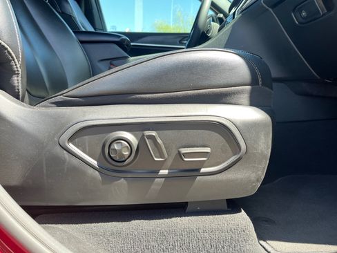 Certified 2024 Jeep Grand Cherokee Limited AWD/4WD image 30