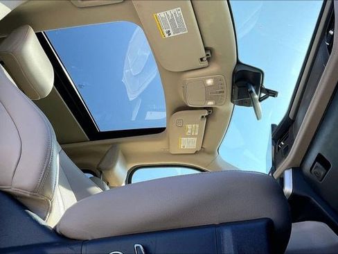 Used 2024 Ford Expedition Max Limited image 27