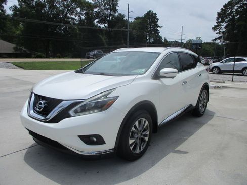 Used 2018 Nissan Murano SL FWD image 5