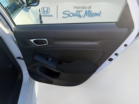 Used 2022 Honda Civic Sport image 29