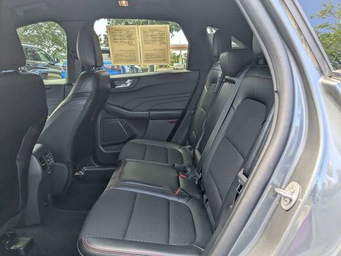 Used 2025 Ford Escape ST-Line AWD/4WD image 14