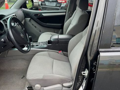 Used 2009 Toyota 4Runner Sport AWD/4WD image 18